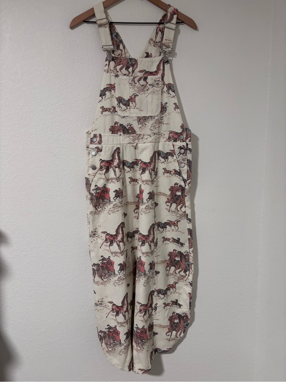 Frontier Reverie Equestrian Themed Overalls Size L NWT - Picture 2 of 7